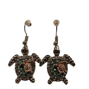 Turtle Mom and baby earrings